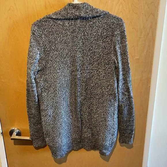 Dynamite Cardigan - Picture 3 of 4